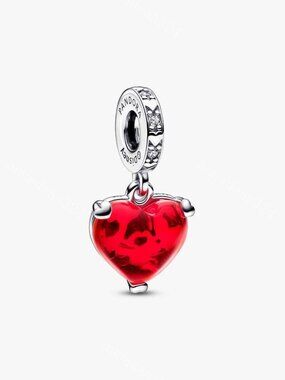 Pandora Disney Mickey & Minnie Mouse Kiss Red Murano Glass Dangle Charm